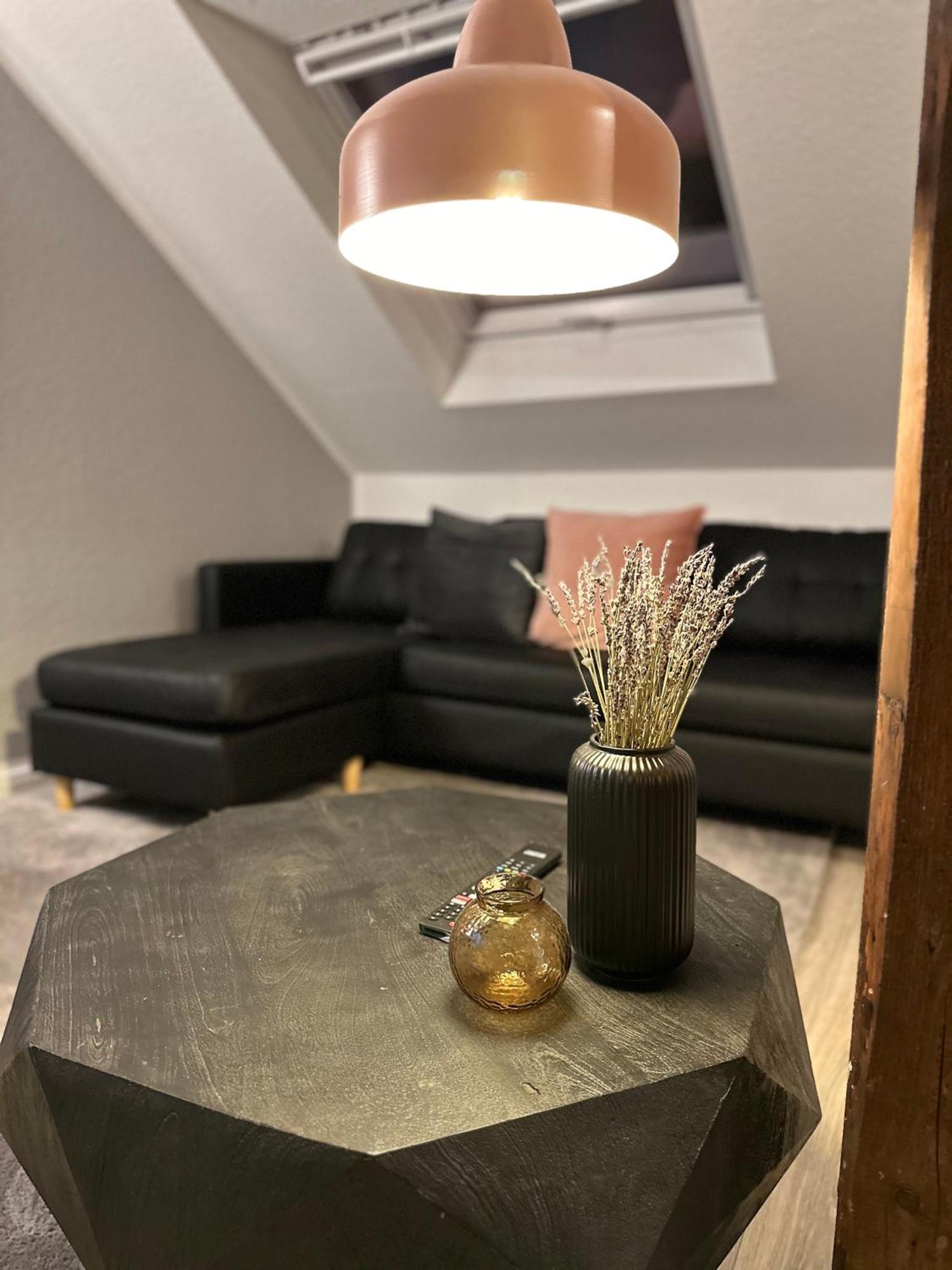 Stilvoll Im Zentrum Balken Loft Apartment โบคุห์ม ภายนอก รูปภาพ